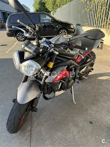 Triumph Street Triple R - Vista 5