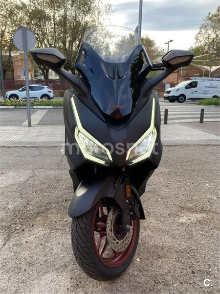 Honda Forza 125 - Vista 7