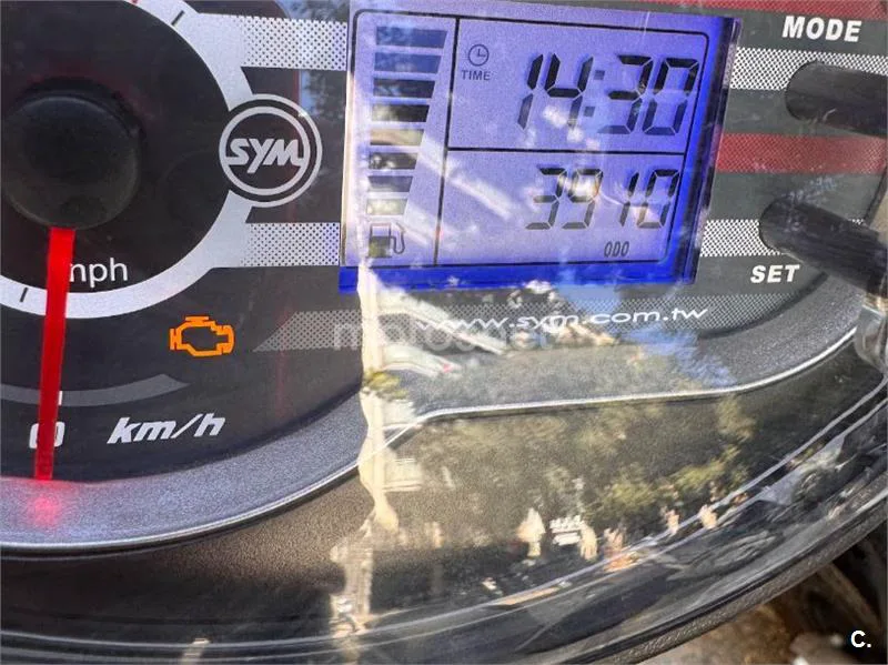 SYM Symphony 125 - Vista 4