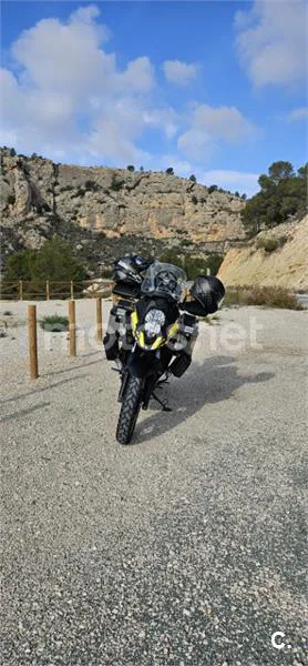 Suzuki V-Strom 650XT - Vista 4