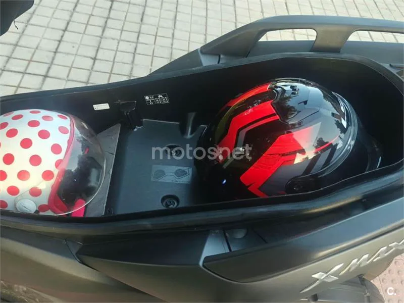 Yamaha XMAX 125 - Vista 8