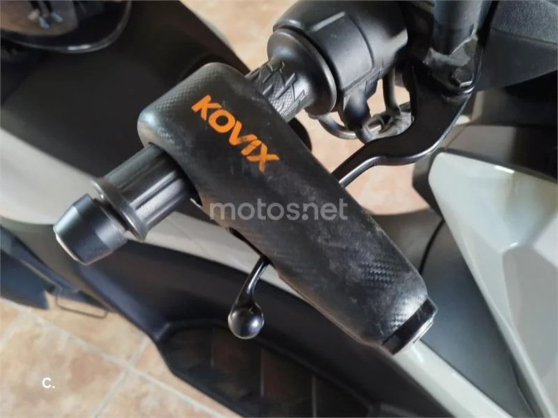 Kymco Sky Town 125 - Vista 4
