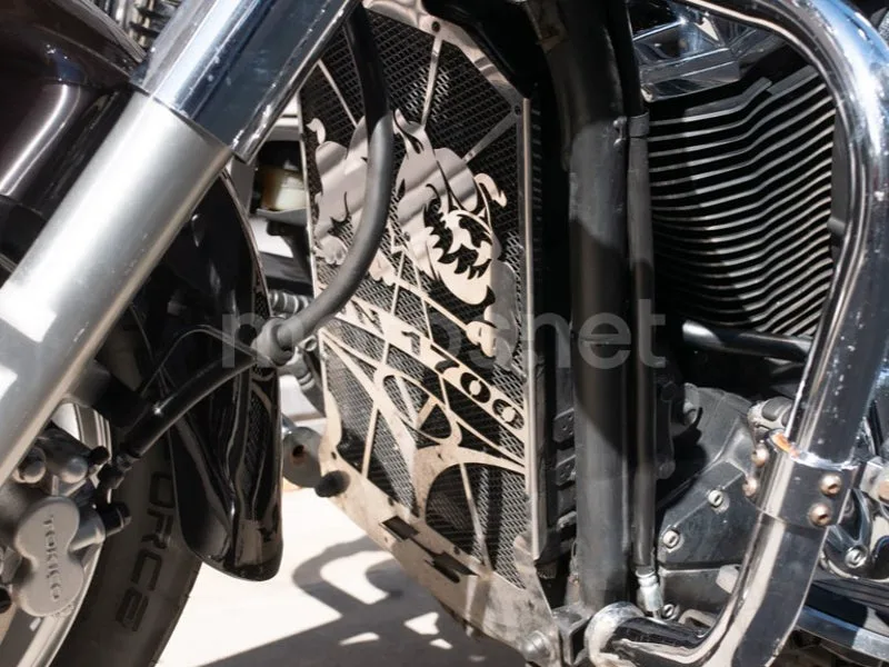Kawasaki VN1700 Classic - Vista 16