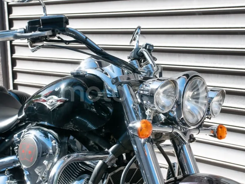 Kawasaki VN1700 Classic - Vista 3