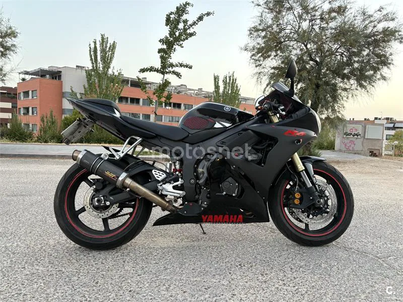 Yamaha YZF-R6 4170 € 2005 Madrid - 1