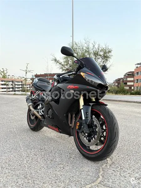 Yamaha YZF-R6 - Vista 3