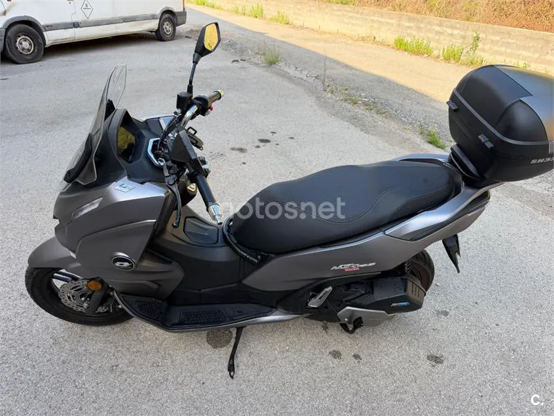 QJ Motor MTX 125 - Vista 3