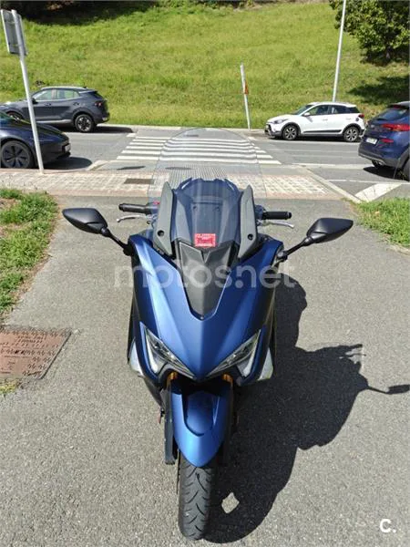 Yamaha TMAX 530 - Vista 5