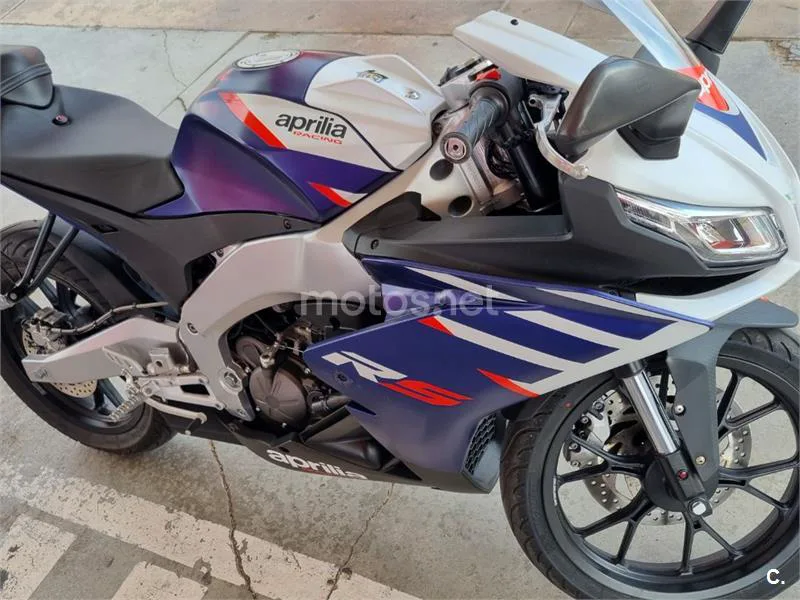 Aprilia RS 125 - Vista 3