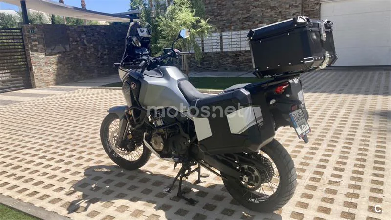 Honda CRF1100L Africa Twin - Vista 5