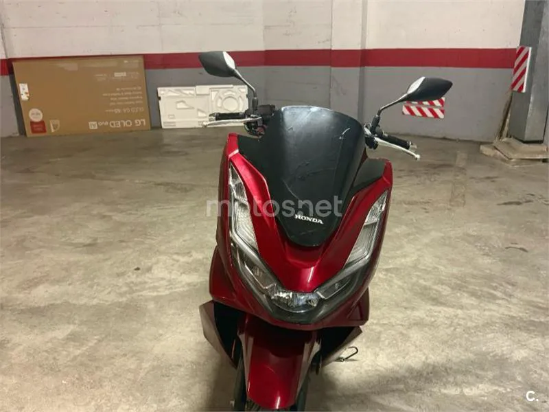 Honda PCX125 - Vista 3