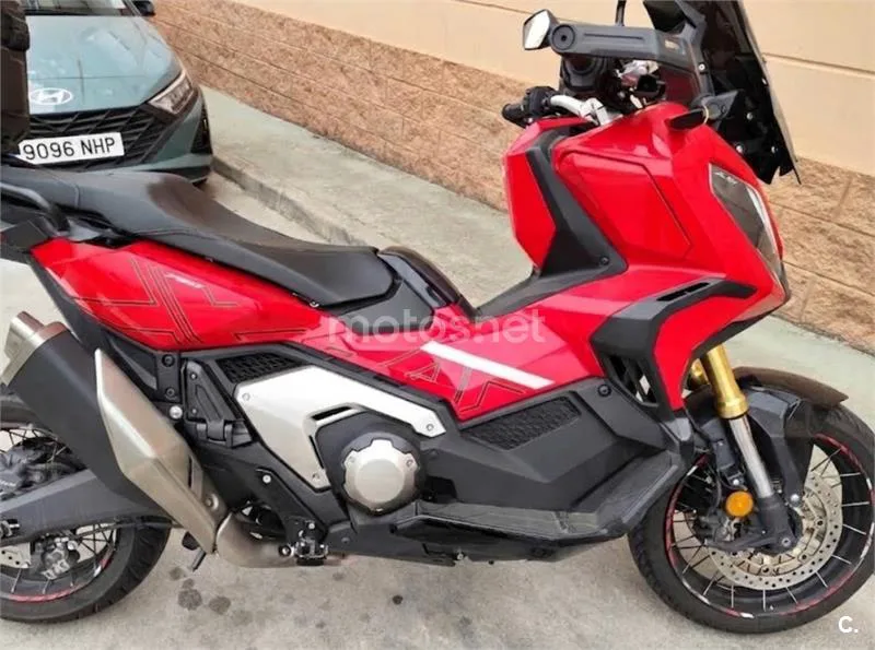 Honda X-ADV - Vista 4