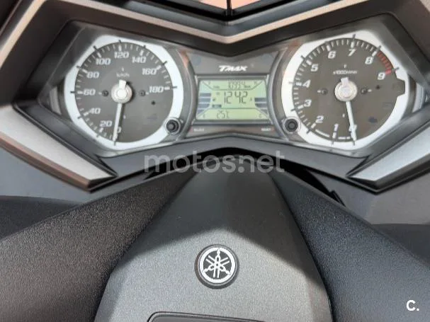 Yamaha TMAX 530 - Vista 6