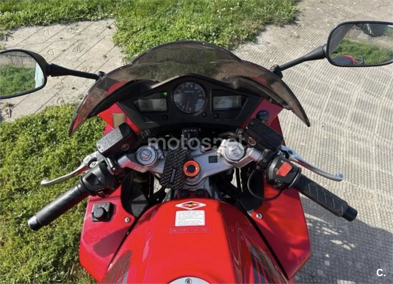 Honda VFR800F - Vista 3
