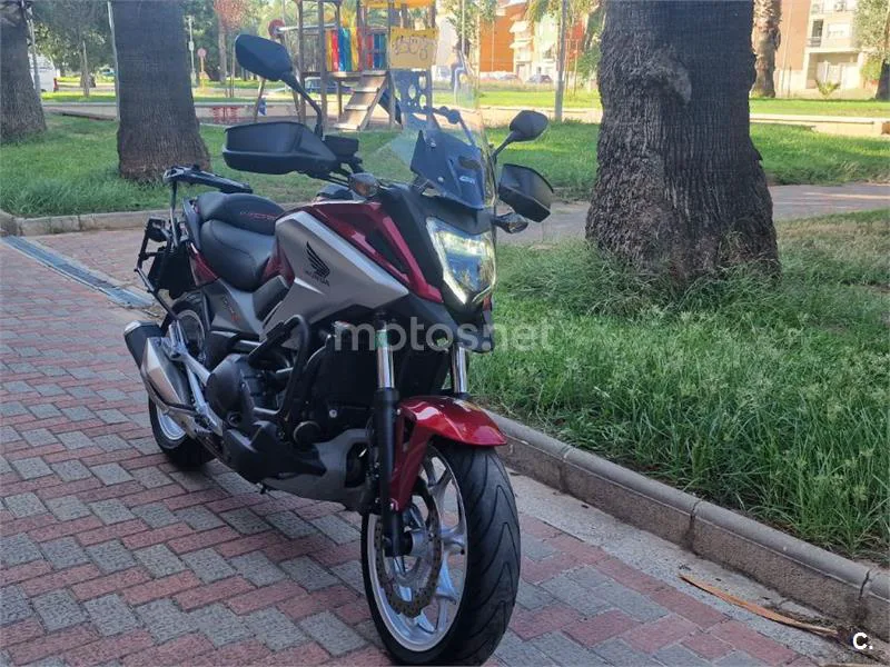 Honda NC750X - Vista 3