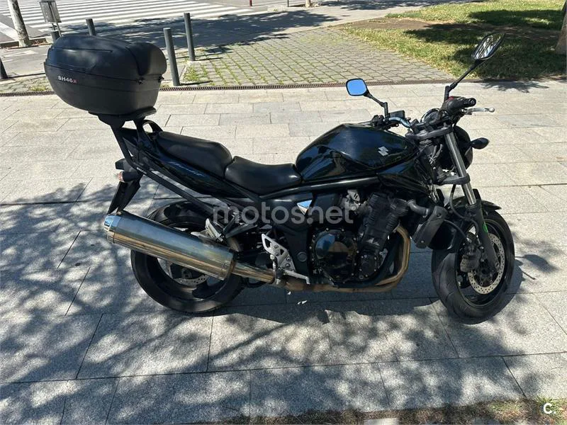 Suzuki Bandit 650 - Vista 3