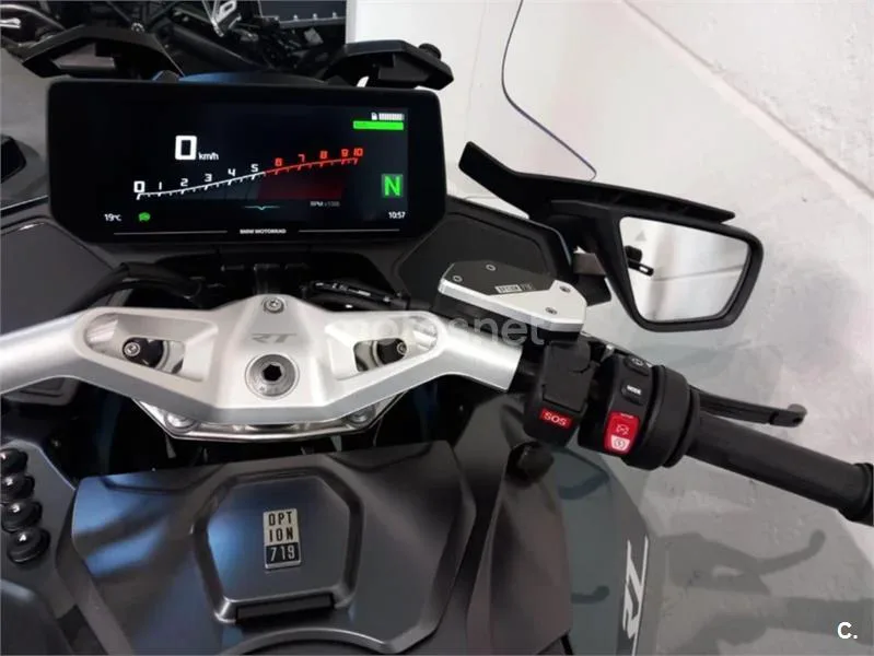BMW R 1300 RT - Vista 7