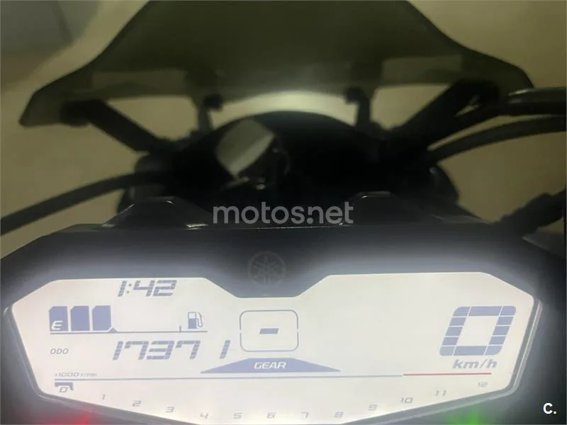 Yamaha MT-07 - Vista 4