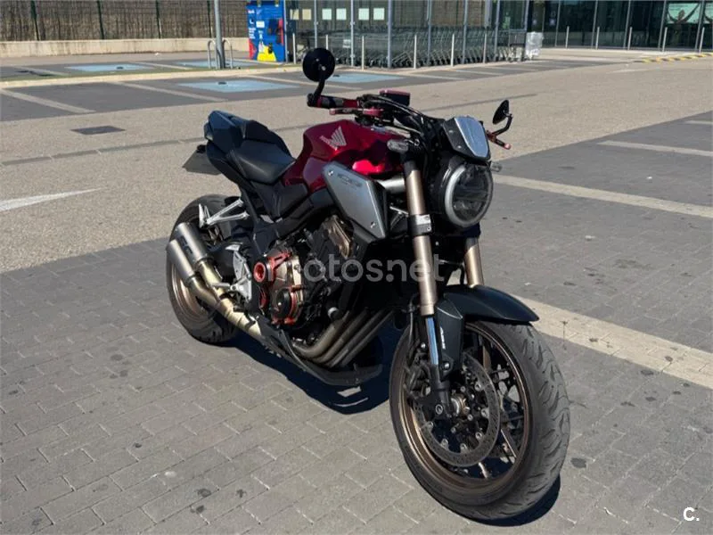 Honda CB650R - Vista 5