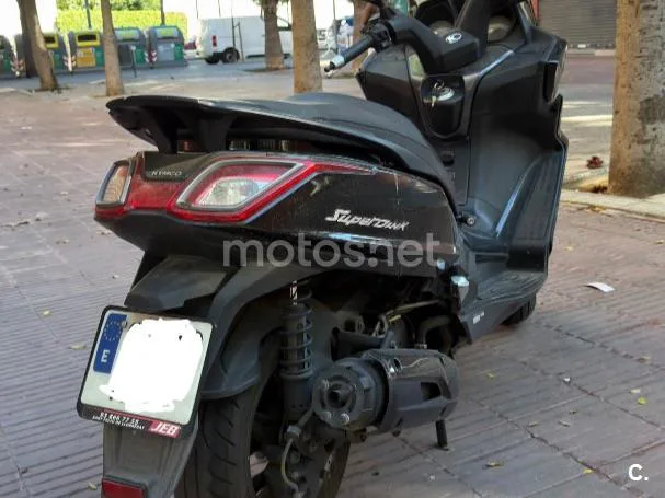 Kymco Super Dink 125 - Vista 4