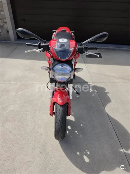 Ducati Monster 796 - Vista 8
