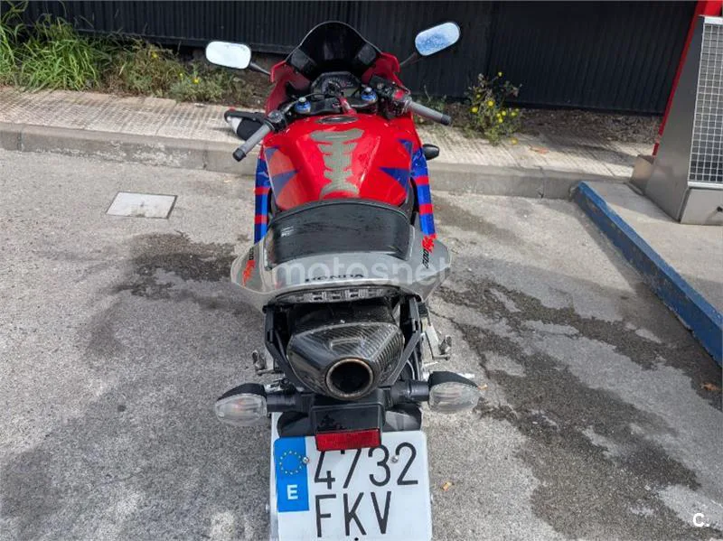 Honda CBR600RR - Vista 5