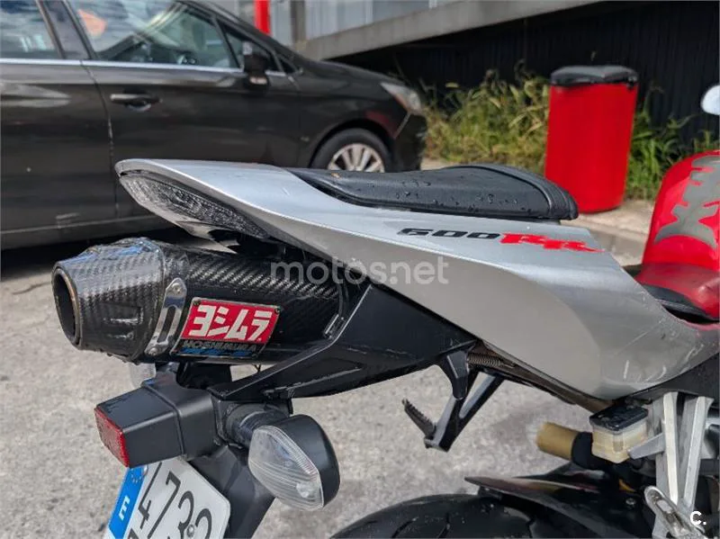 Honda CBR600RR - Vista 6