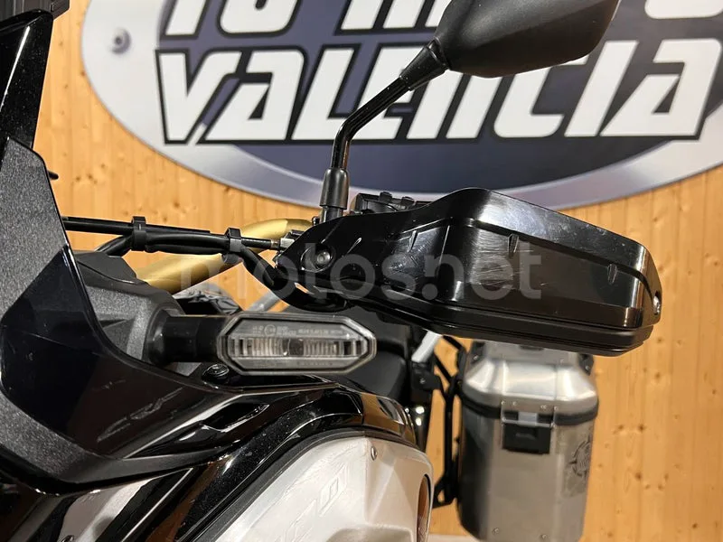 Honda CRF1100L Africa Twin - Vista 32