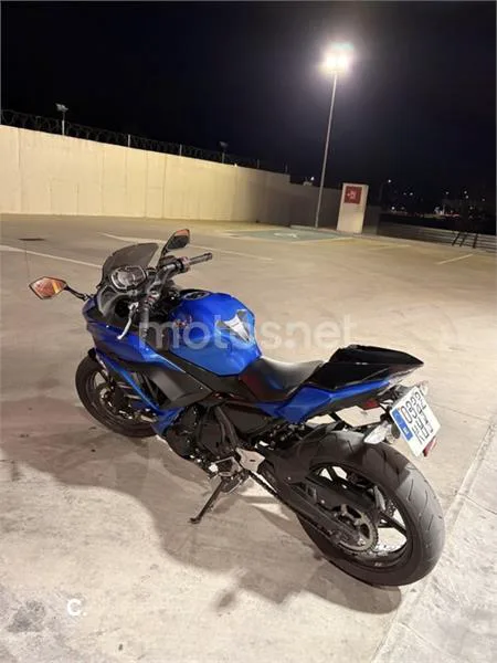 Kawasaki Ninja 650 - Vista 6