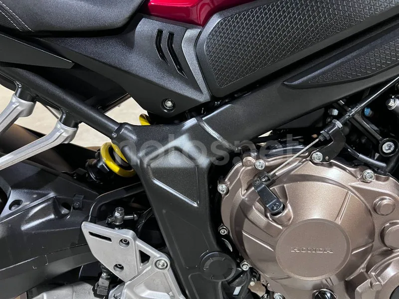 Honda CB650R - Vista 31
