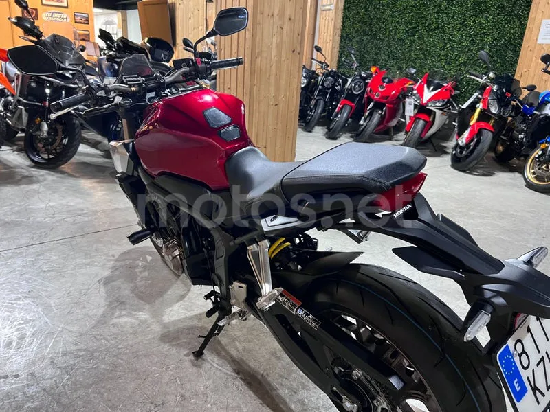 Honda CB650R - Vista 6