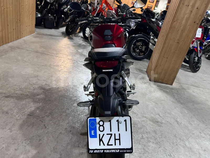 Honda CB650R - Vista 7