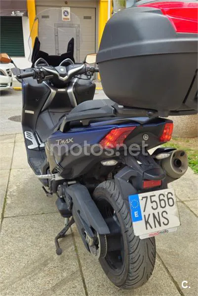 Yamaha TMAX 530 - Vista 7