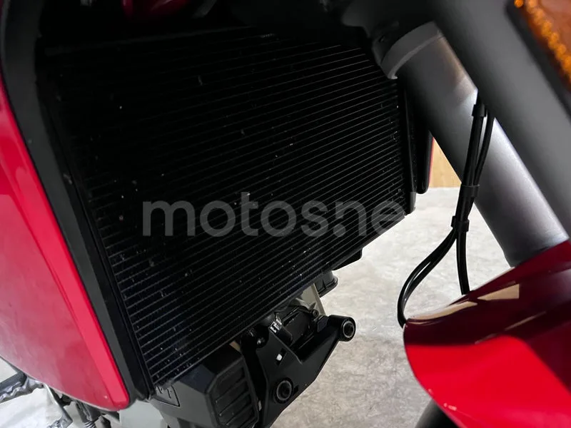 Ducati Multistrada 1200 - Vista 24