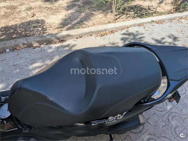 Piaggio Beverly 300 - Vista 8