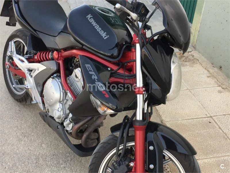 Kawasaki ER-6n - Vista 3