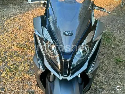 Kymco Super Dink 350 - Vista 4