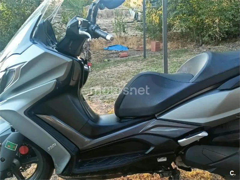 Kymco Super Dink 350 - Vista 5