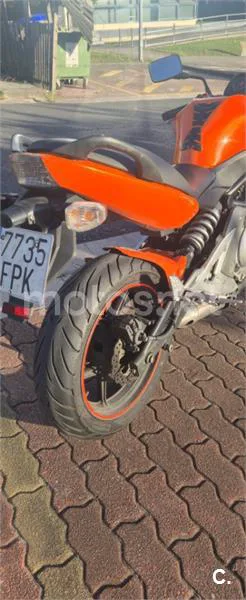 Kawasaki ER-6n - Vista 8