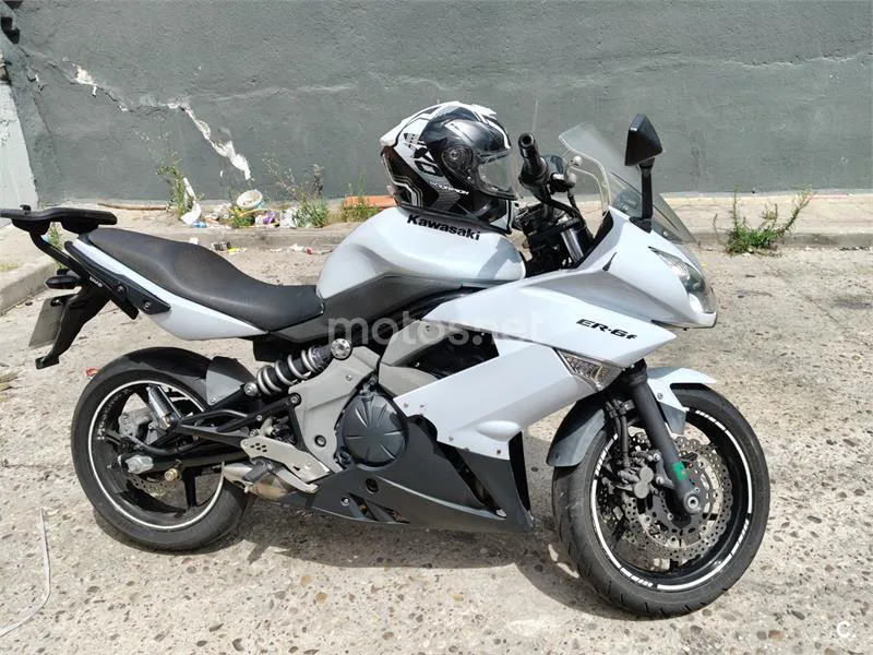 Kawasaki ER-6f - Vista 4