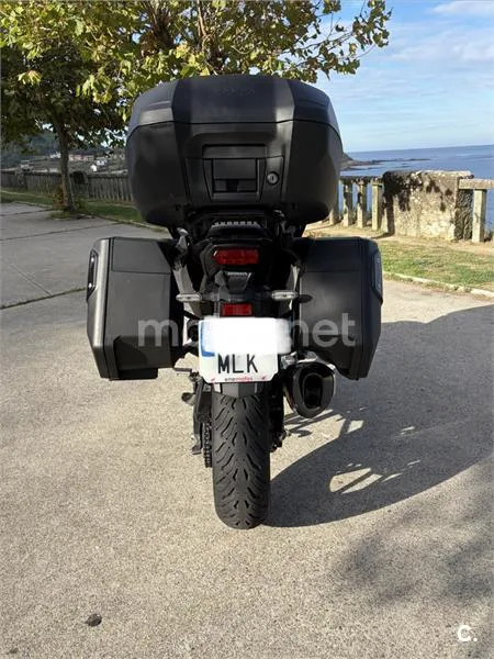 Honda NT1100 - Vista 4