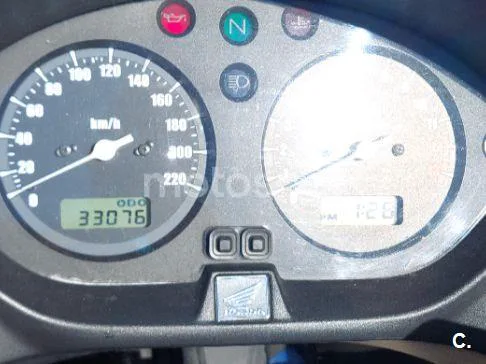 Honda CBF600S - Vista 3