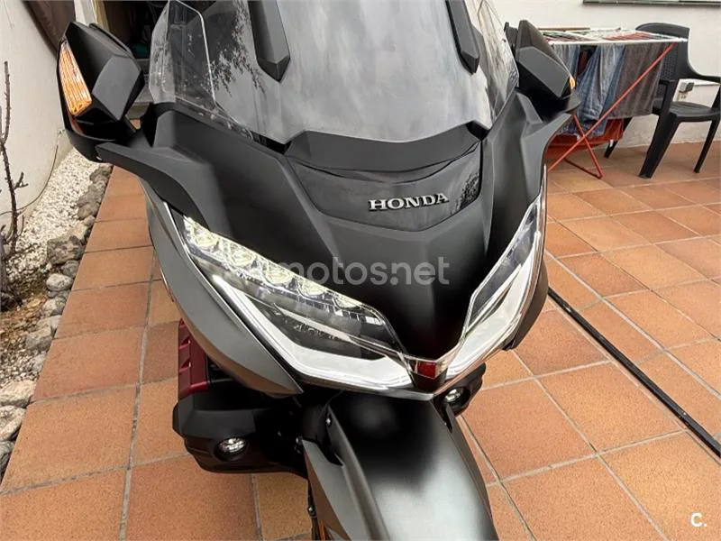Honda Gold Wing - Vista 4