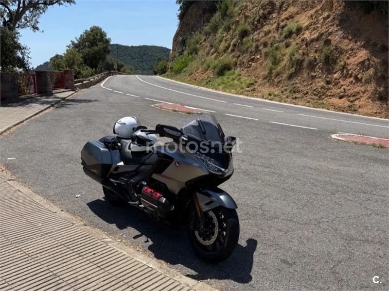 Honda Gold Wing - Vista 7