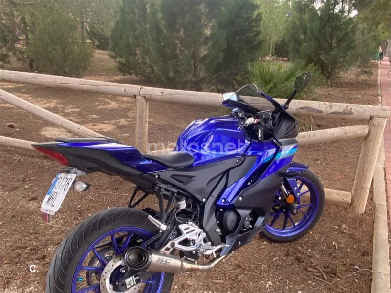 Yamaha YZF-R125 - Vista 4