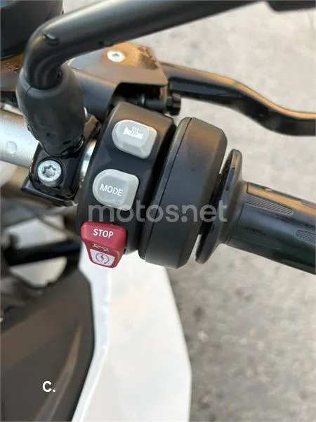 BMW F 800 R - Vista 3