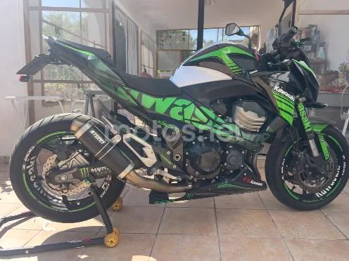 Kawasaki Z800 - Vista 4