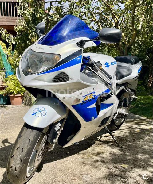 Suzuki GSX-R600 - Vista 3