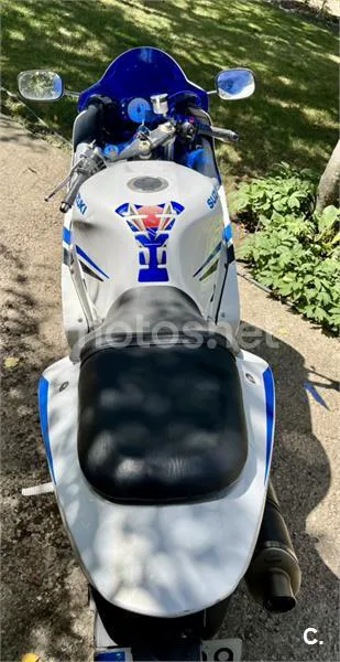 Suzuki GSX-R600 - Vista 9
