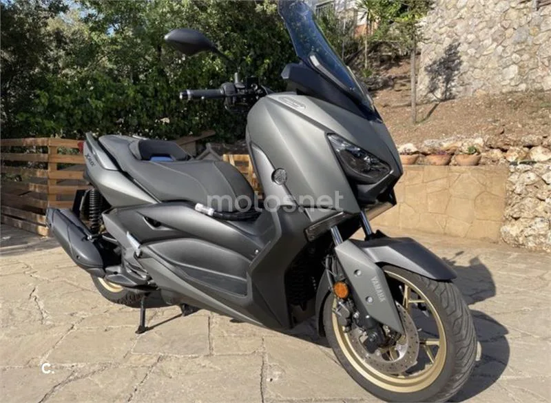 Yamaha XMAX 125 - Vista 4